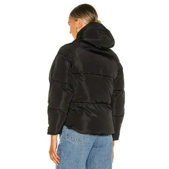 NWT Toast Society Pluto Women's Hood Cold Weather Puffer Jacket Size M MSRP $239 - Picture 3 of 7